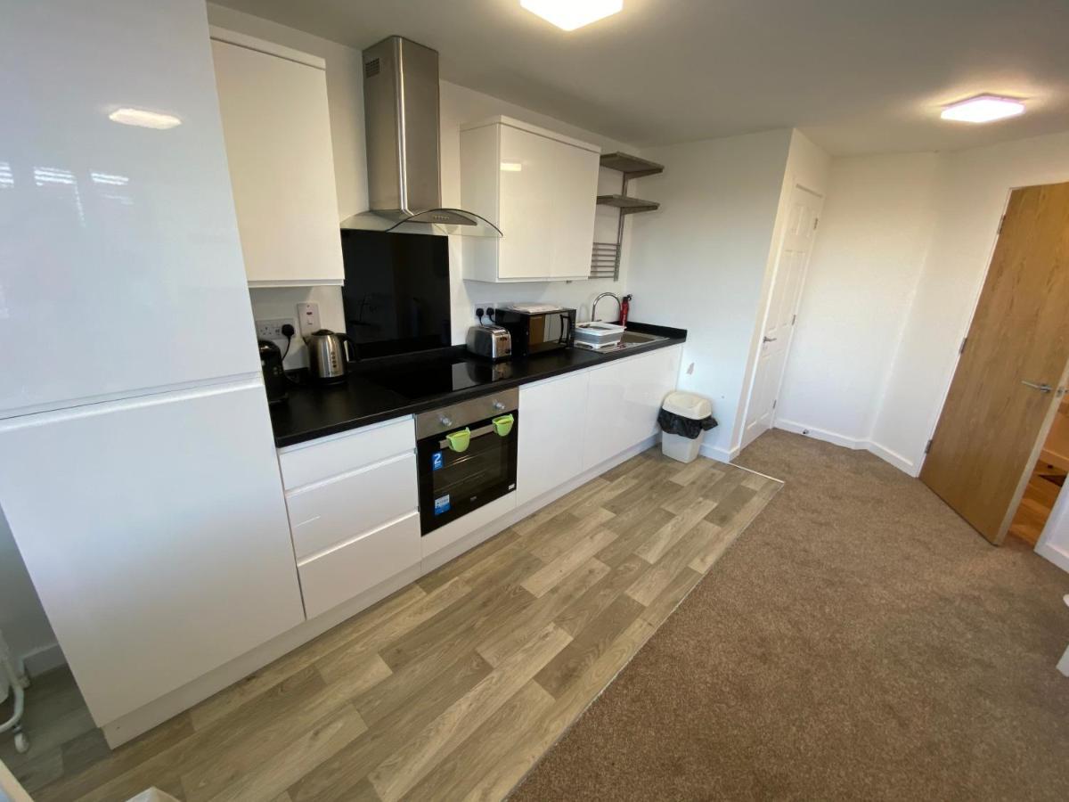 Bushfield House Apartment ปีเตอร์โบโรห์ ภายนอก รูปภาพ